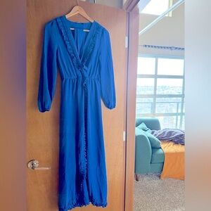Elegant Blue Long Sleeve Dress